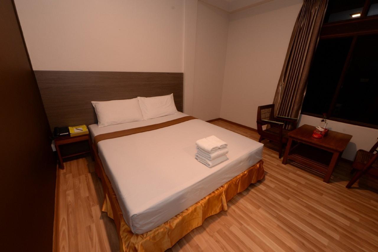 Min Nandar Garden Hotel Thanlyin Ngoại thất bức ảnh