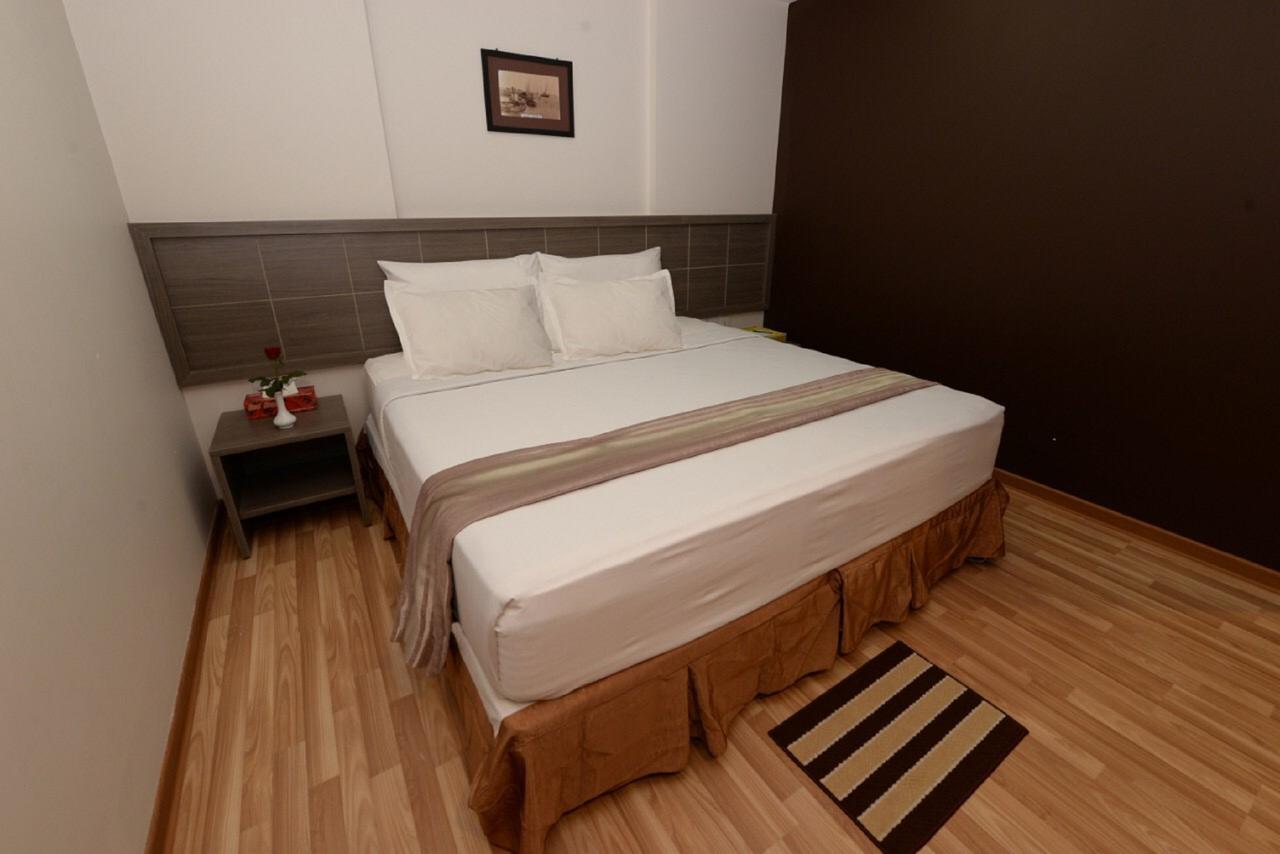 Min Nandar Garden Hotel Thanlyin Ngoại thất bức ảnh