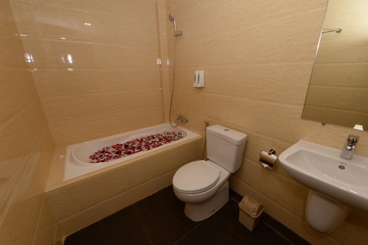 Min Nandar Garden Hotel Thanlyin Ngoại thất bức ảnh